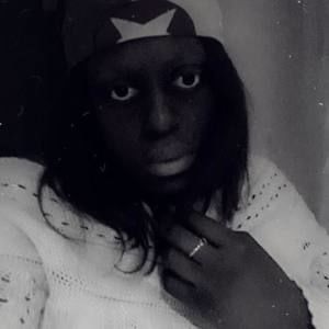 Meet your Posher, Mariella